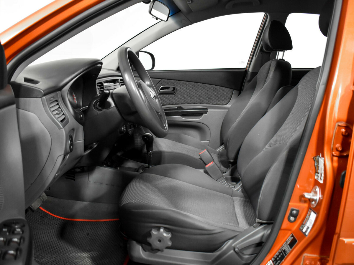 Б/У Киа Рио 2011 года. Фото: #9