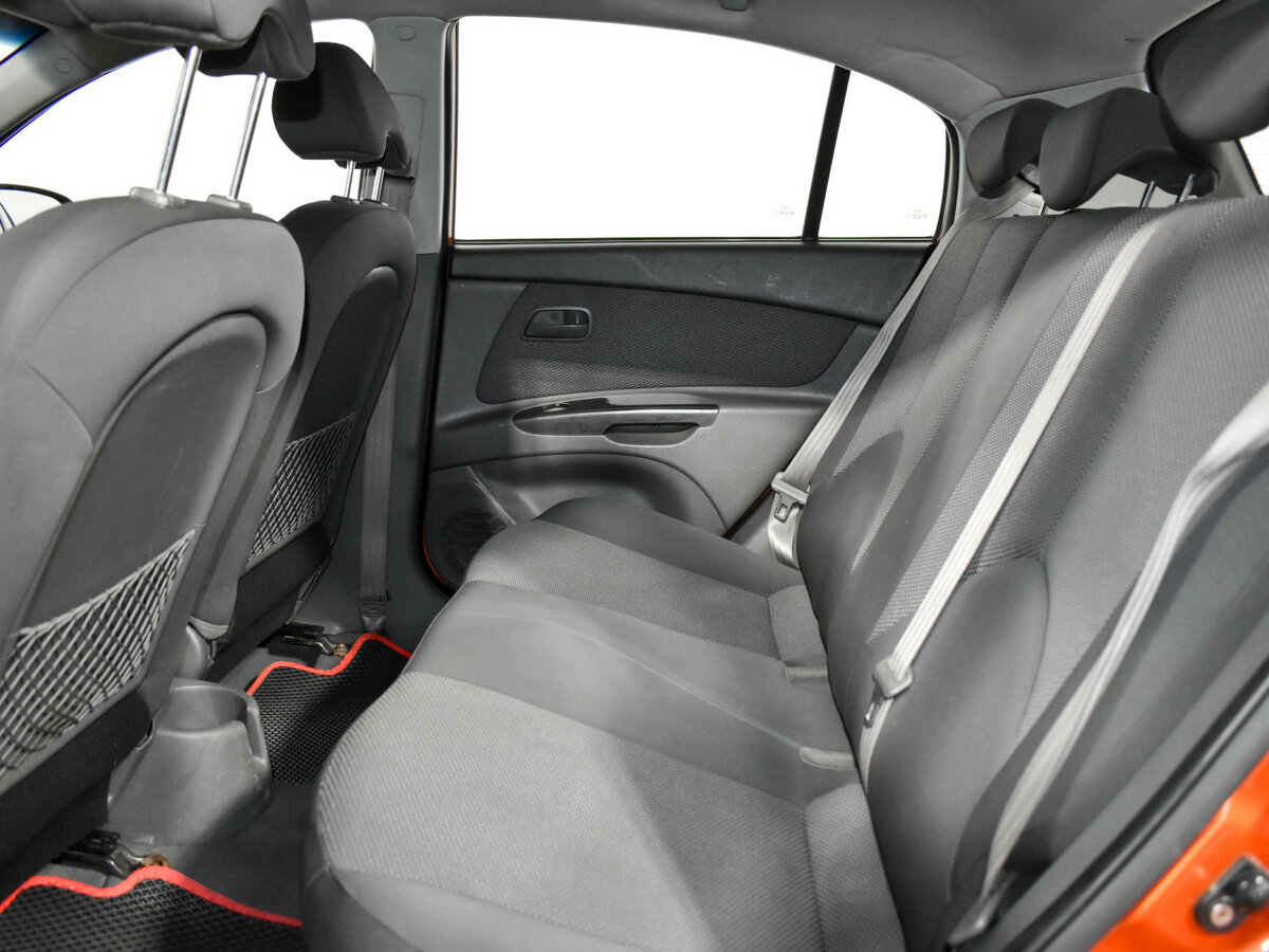 Б/У Киа Рио 2011 года. Фото: #10