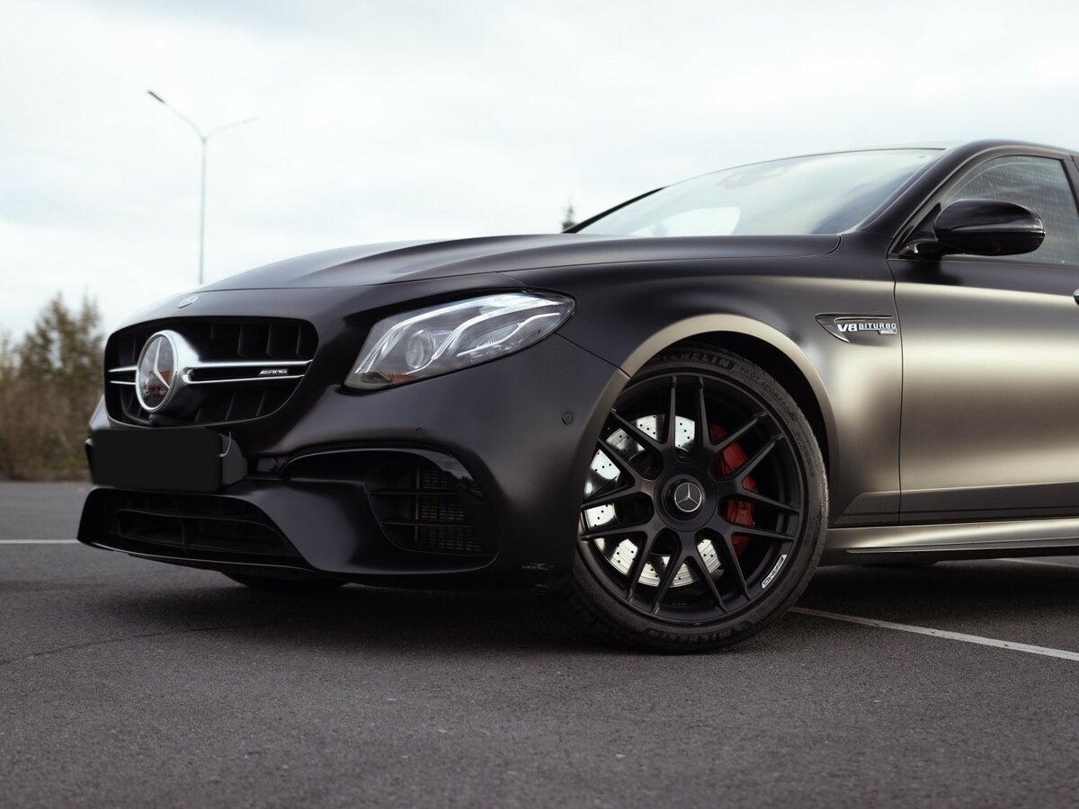 Б/У Мерседес-Бенц Е-Класс АМГ 2017 года. Фото: #1