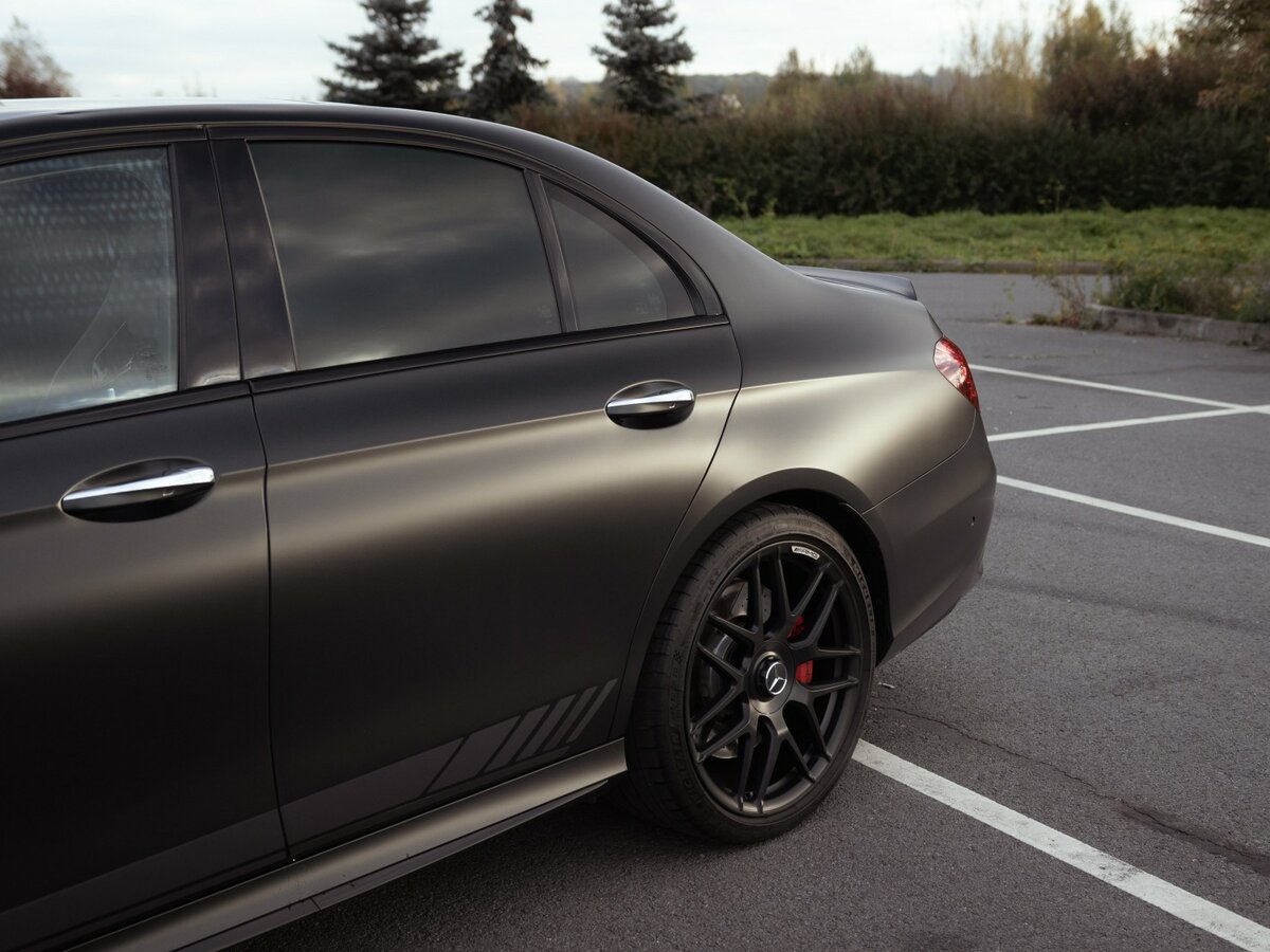 Б/У Мерседес-Бенц Е-Класс АМГ 2017 года. Фото: #2