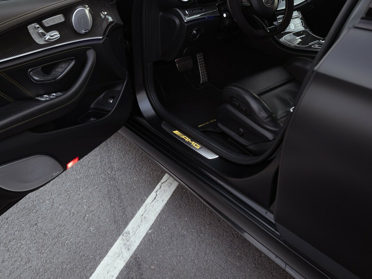 Б/У Мерседес-Бенц Е-Класс АМГ 2017 года. Фото: #14