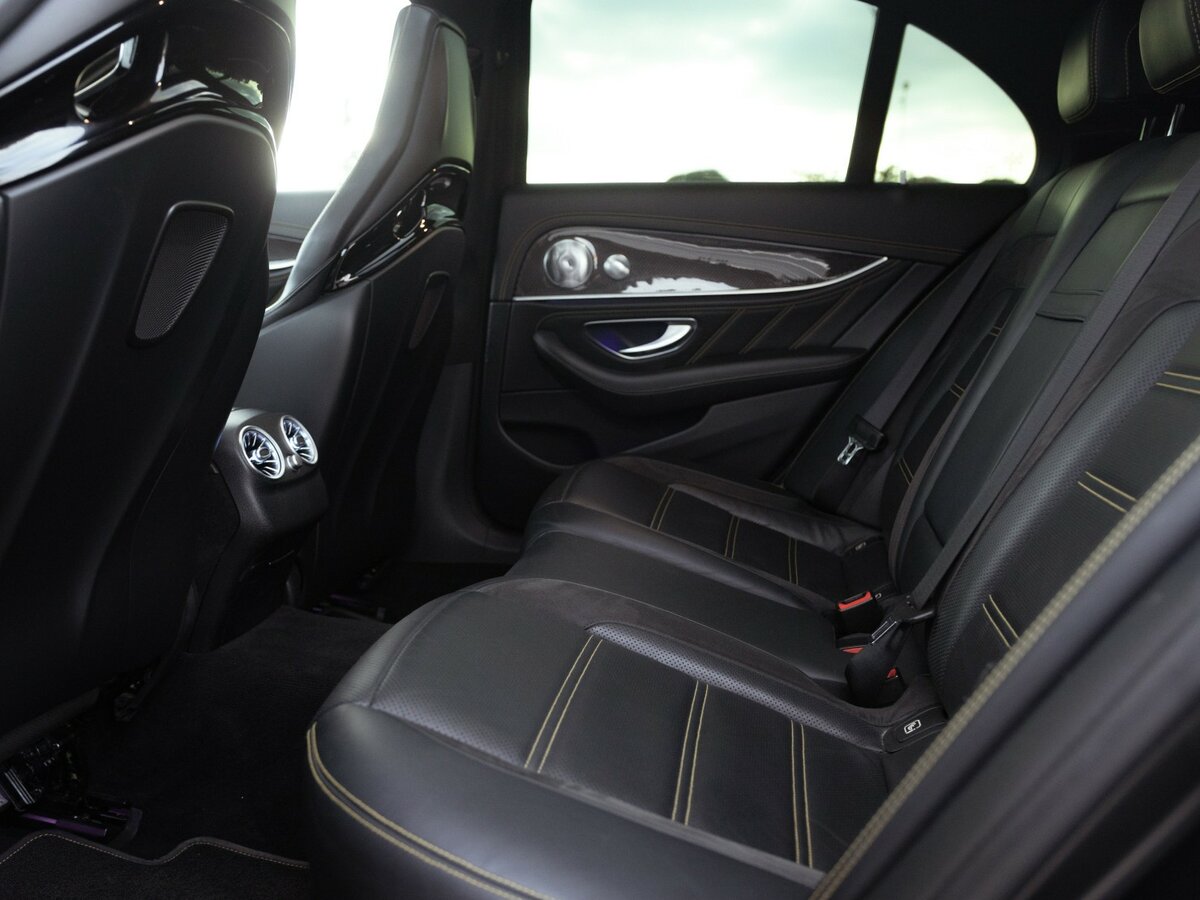 Б/У Мерседес-Бенц Е-Класс АМГ 2017 года. Фото: #17