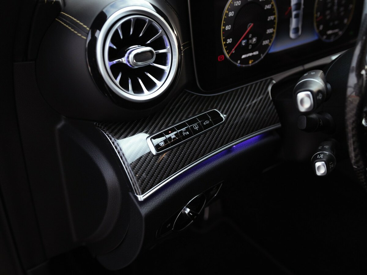 Б/У Мерседес-Бенц Е-Класс АМГ 2017 года. Фото: #31