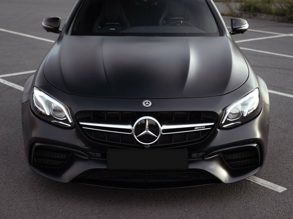 Б/У Мерседес-Бенц Е-Класс АМГ 2017 года. Фото: #35