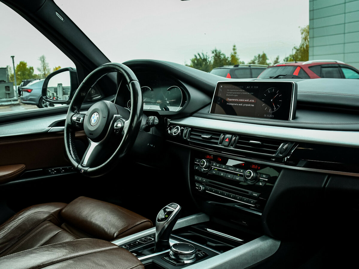 Б/У БМВ Икс5 2017 года. Фото: #10