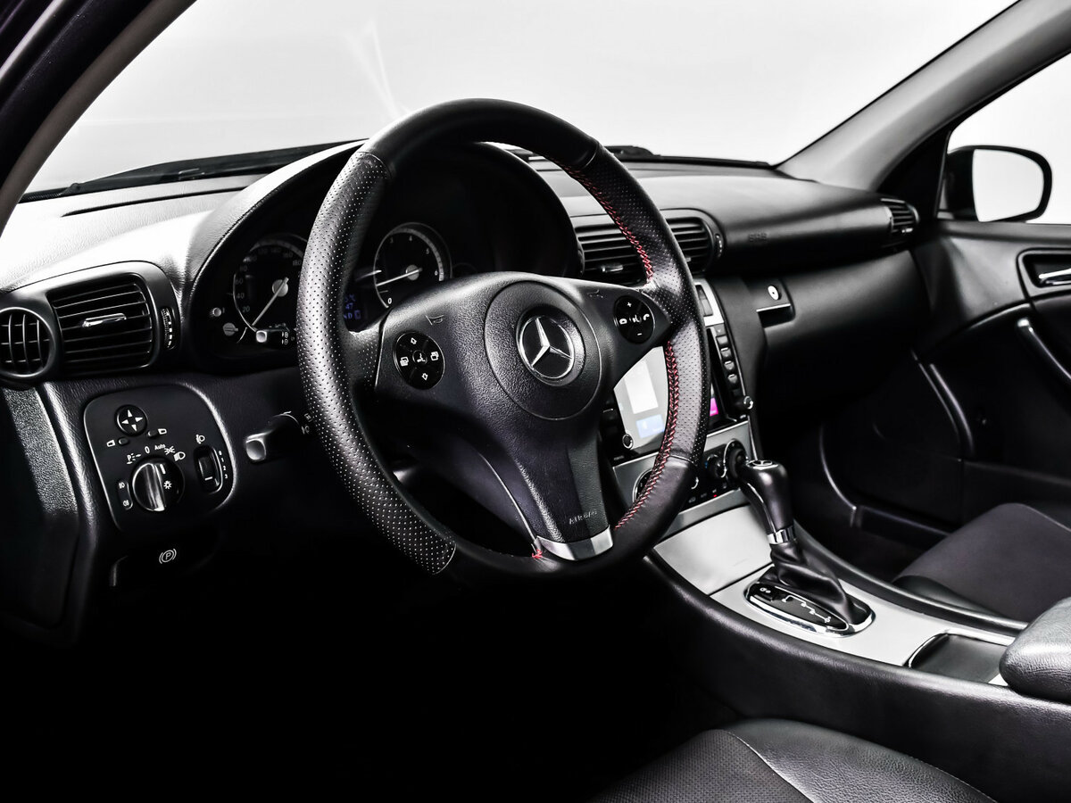 Б/У Мерседес-Бенц CLC-Класс 2009 года. Фото: #8