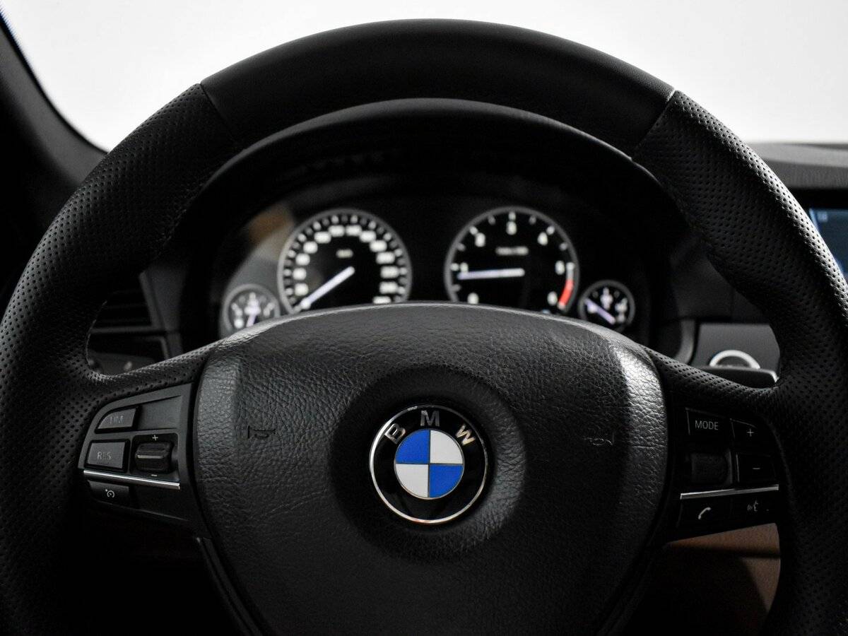 Б/У БМВ 5 серии 2011 года. Фото: #17