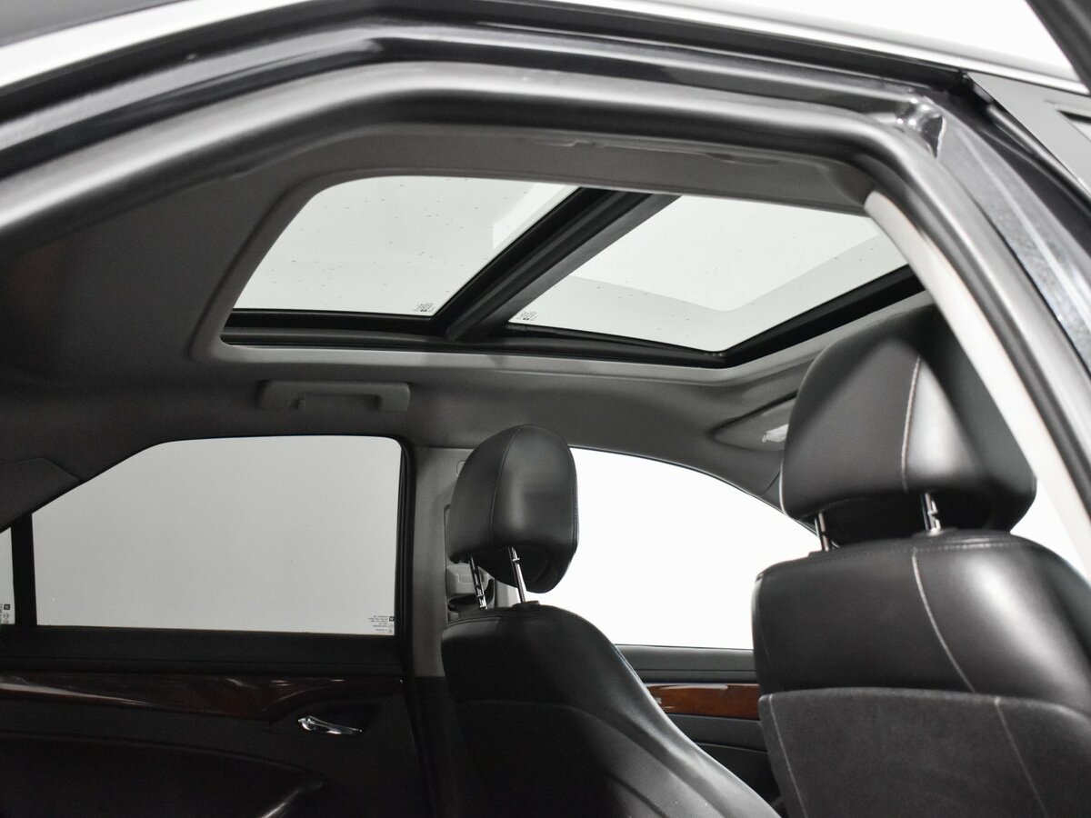 Б/У Кадиллак КТС 2011 года. Фото: #18