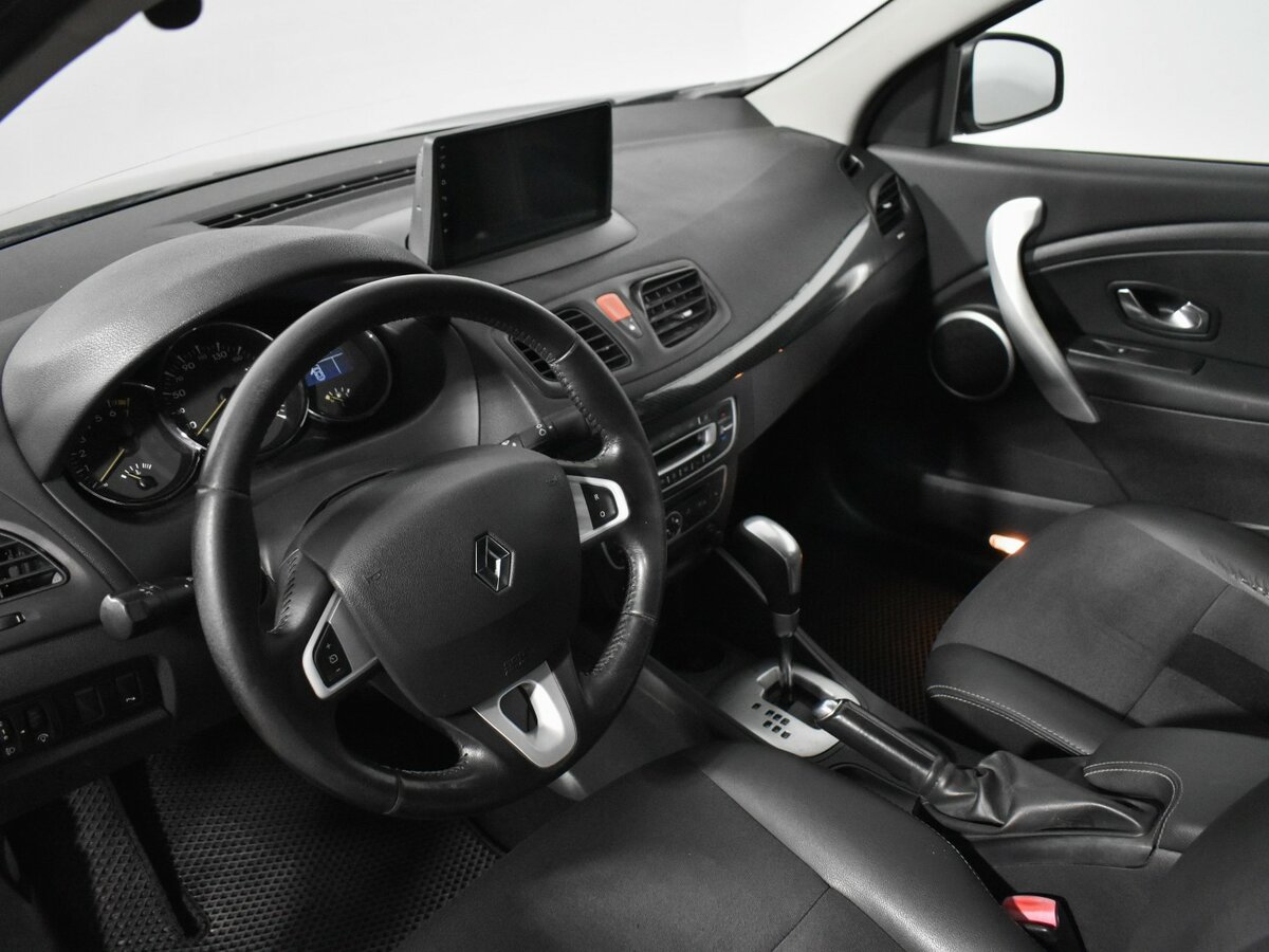 Б/У Рено Флюенс 2011 года. Фото: #6