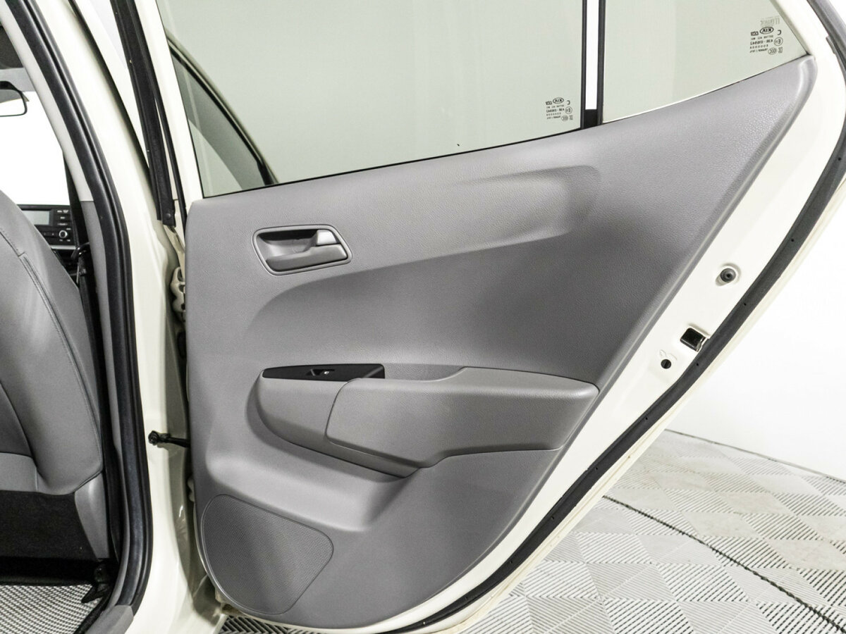 Б/У Киа Монинг 2020 года. Фото: #25