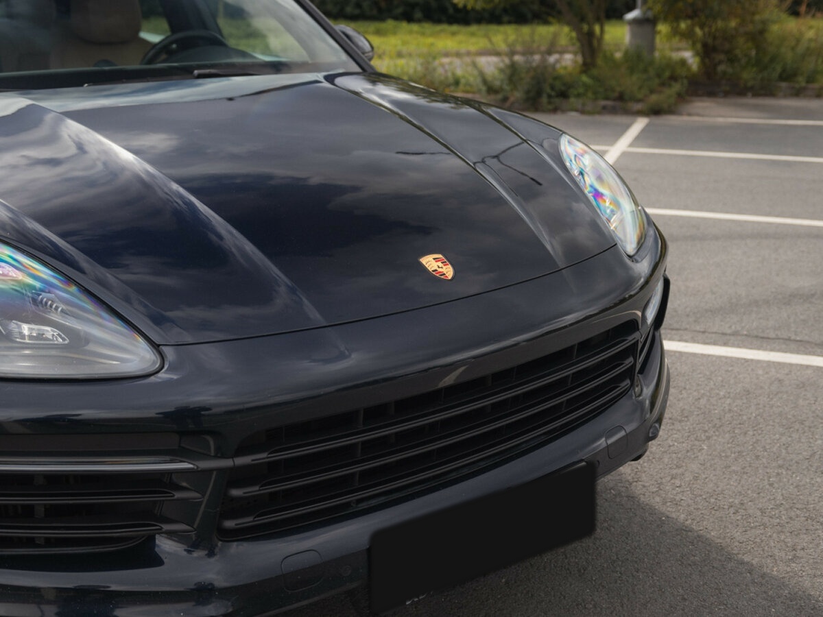 Б/У Порш Кайен 2018 года. Фото: #2