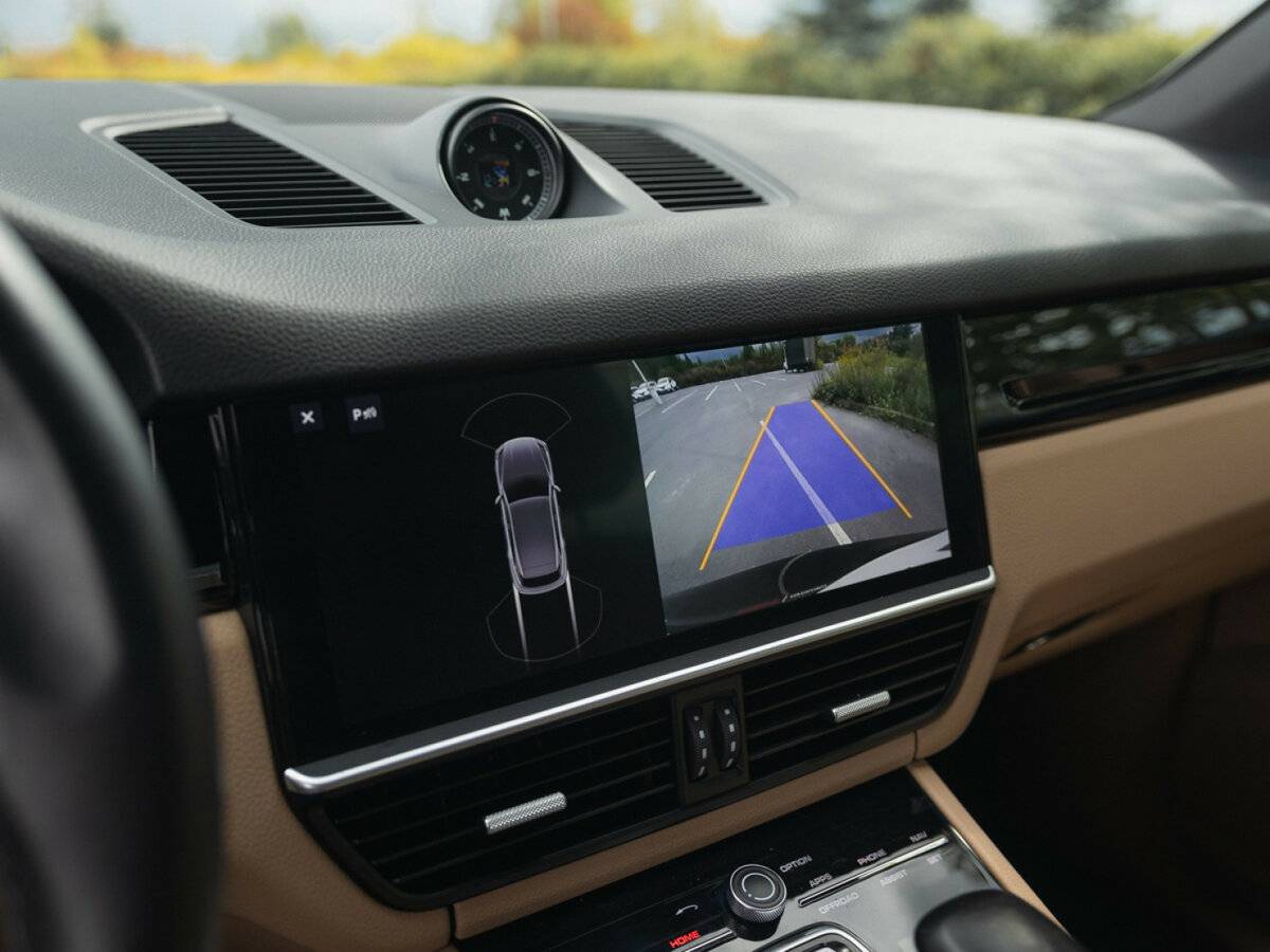 Б/У Порш Кайен 2018 года. Фото: #27