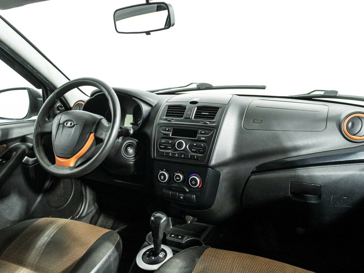 Б/У Лада (ВАЗ) Калина 2016 года. Фото: #8