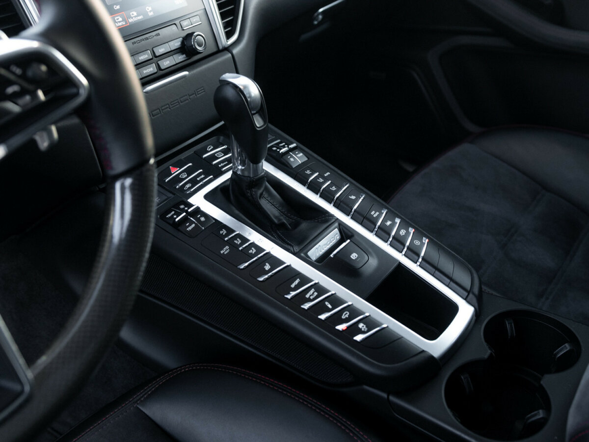 Б/У Порш Макан 2016 года. Фото: #13