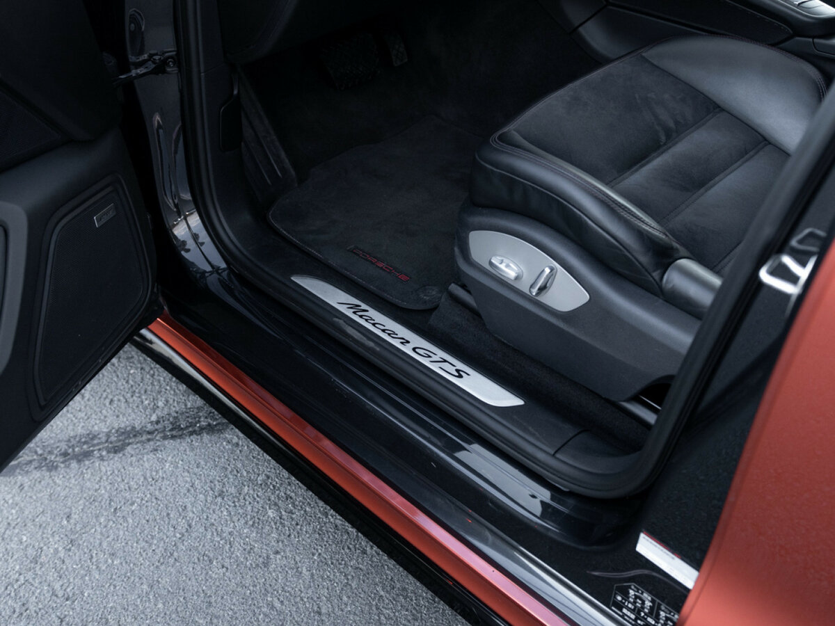 Б/У Порш Макан 2016 года. Фото: #14