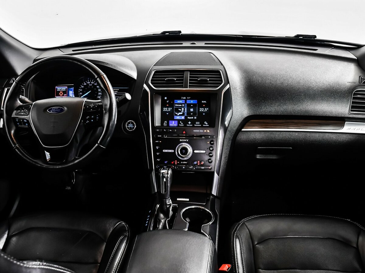 Б/У Форд Експлорер 2018 года. Фото: #10