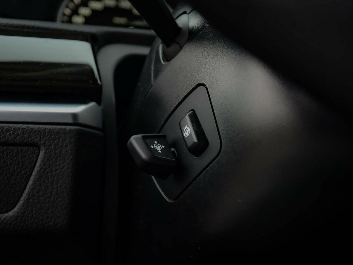 Б/У БМВ 5 серии 2014 года. Фото: #14