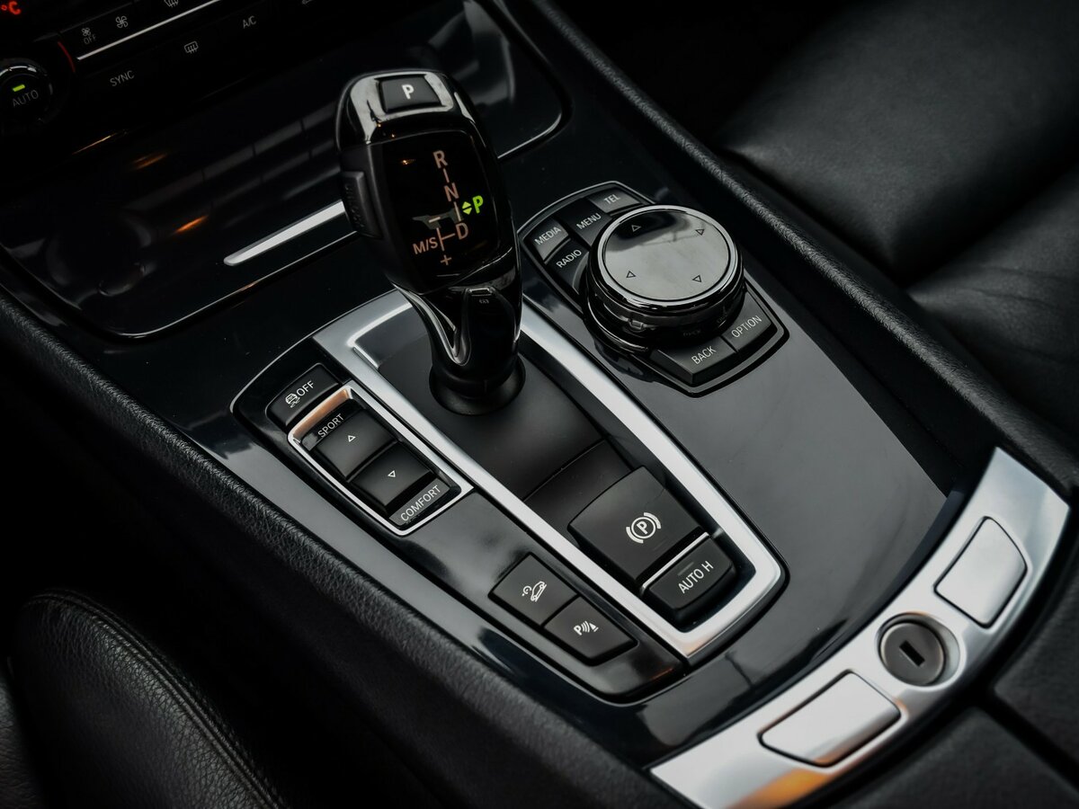 Б/У БМВ 5 серии 2014 года. Фото: #16