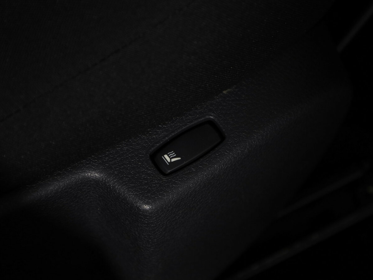 Б/У Рено Логан 2015 года. Фото: #19