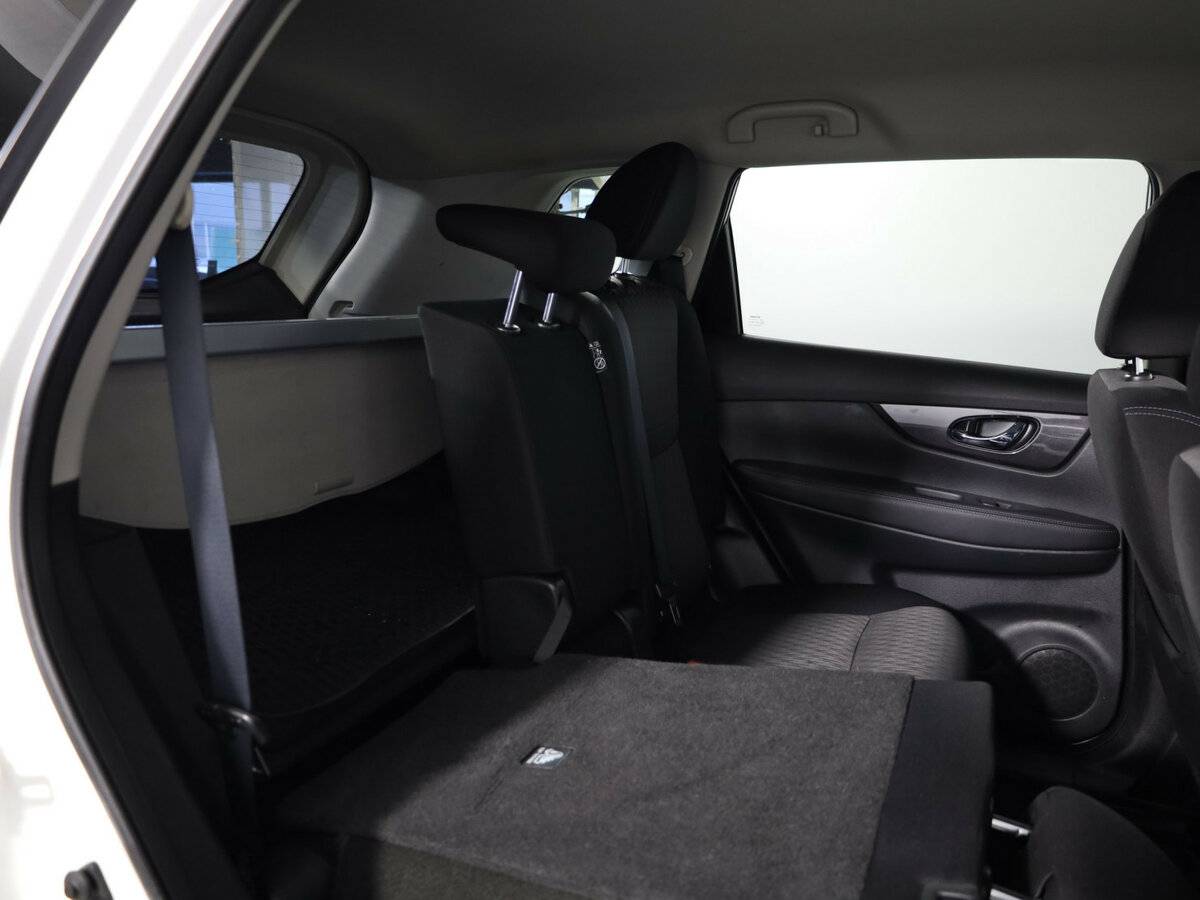 Б/У Ниссан Икс-Трейл 2019 года. Фото: #13