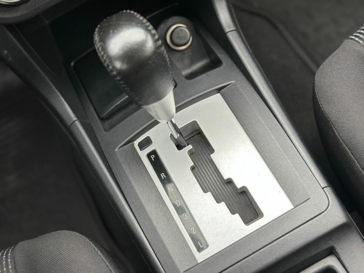 Б/У Митсубиши Лансер 2011 года. Фото: #9