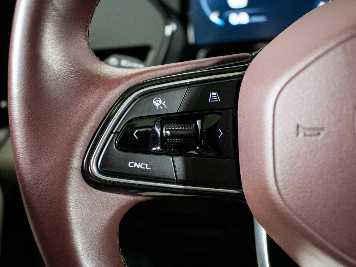 Б/У Джили Монжаро 2023 года. Фото: #15