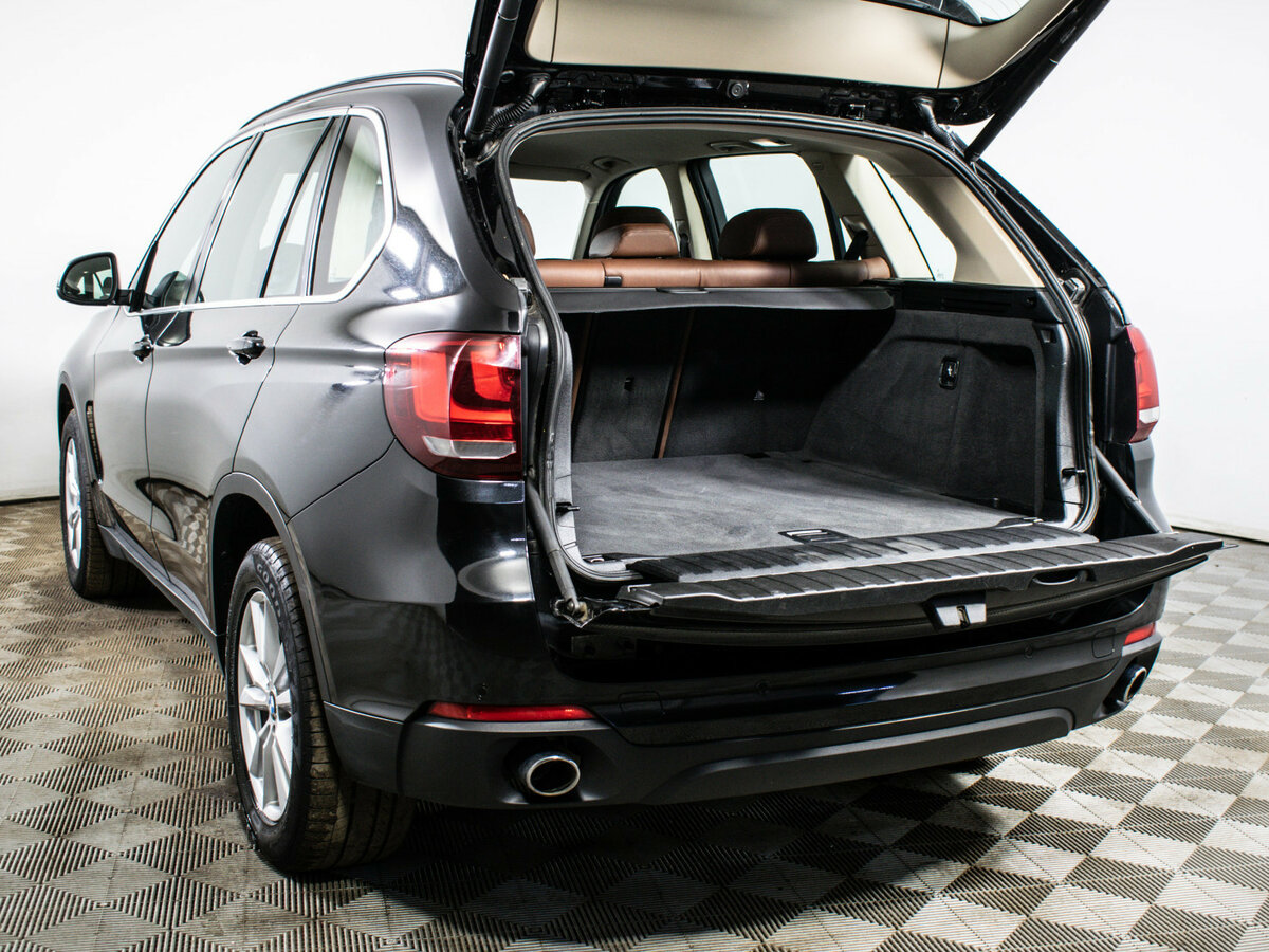 Б/У БМВ Икс5 2017 года. Фото: #8