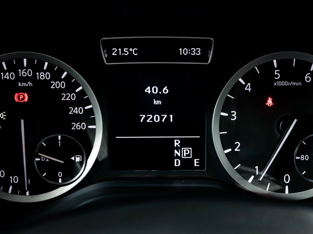 Б/У Инфинити Q30 2017 года. Фото: #8