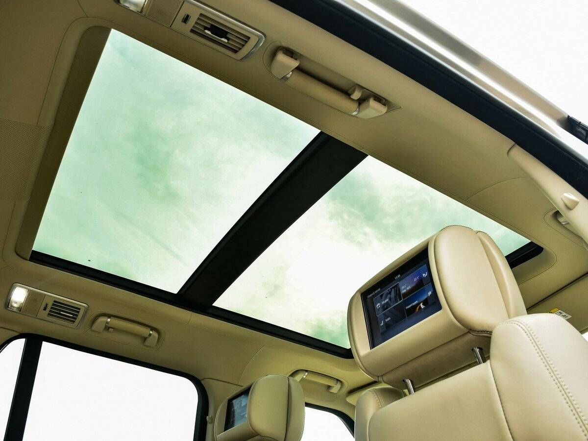 Б/У Лэнд Ровер Рэнж Ровер 2017 года. Фото: #15