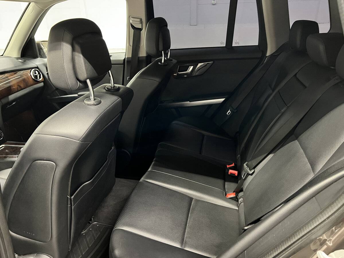 Б/У Мерседес-Бенц ГЛК-Класс 2013 года. Фото: #11