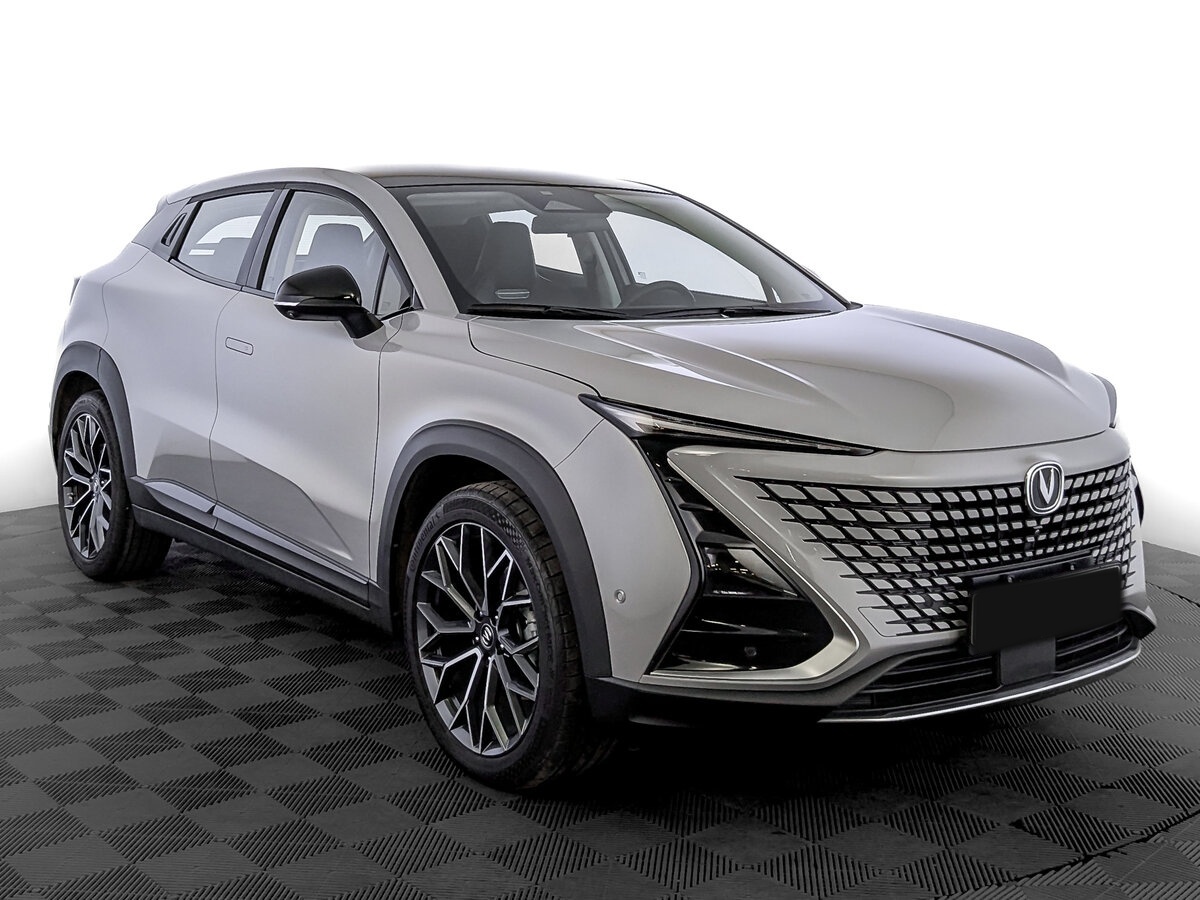 Б/У Чанган УНИ-Т 2024 года. Фото: #2