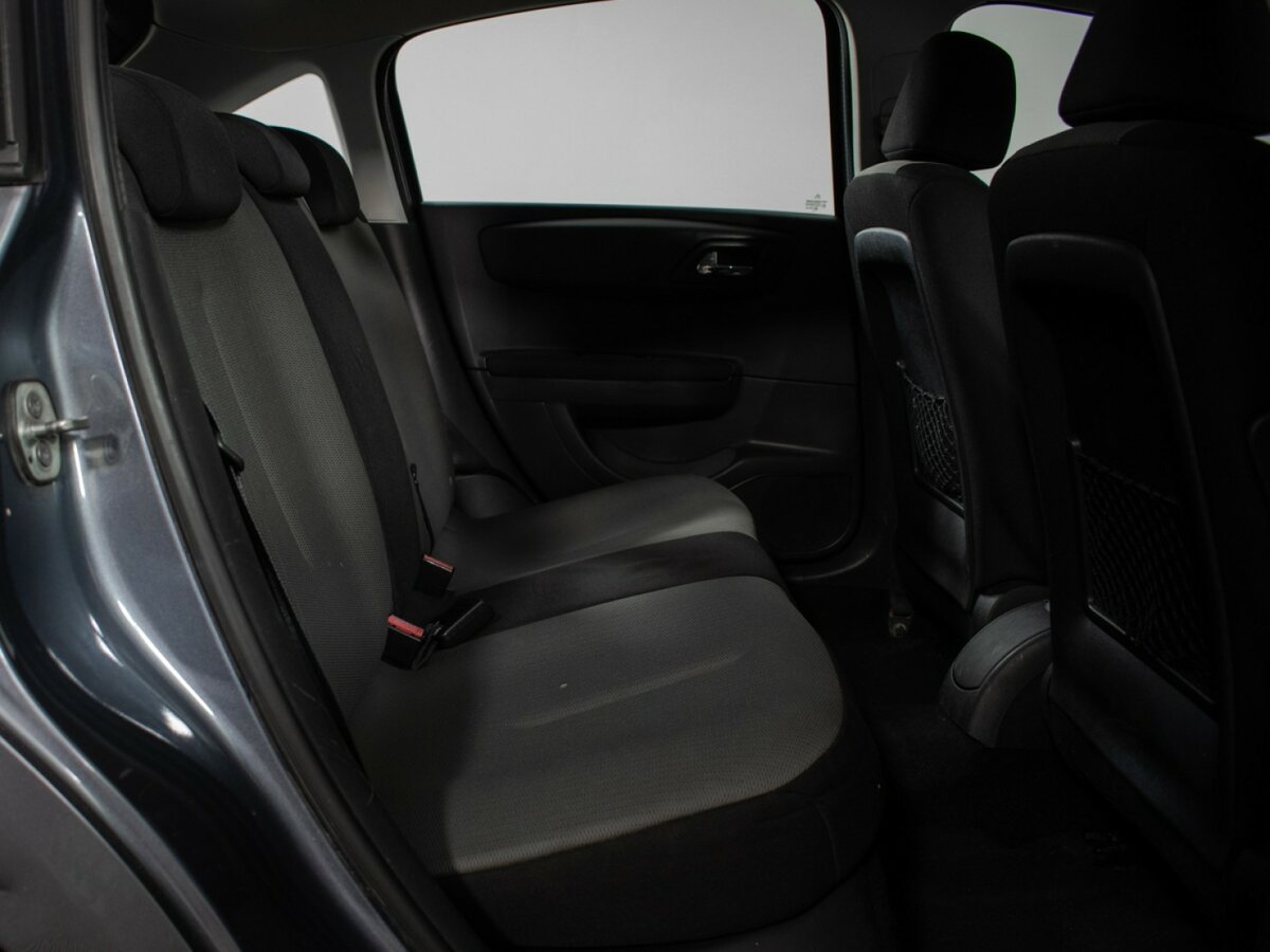 Б/У Ситроен Ц4 2010 года. Фото: #7