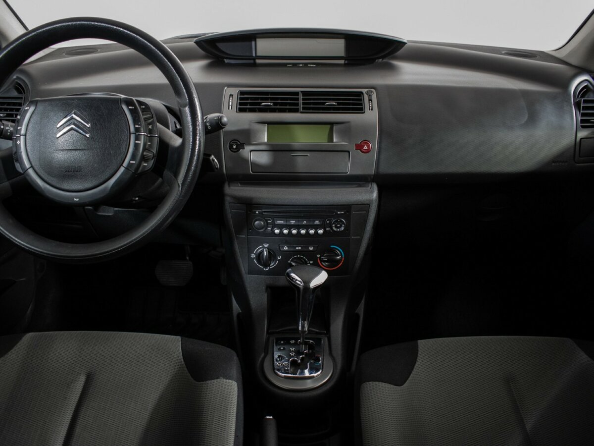 Б/У Ситроен Ц4 2010 года. Фото: #8