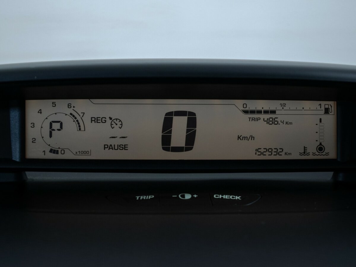 Б/У Ситроен Ц4 2010 года. Фото: #9