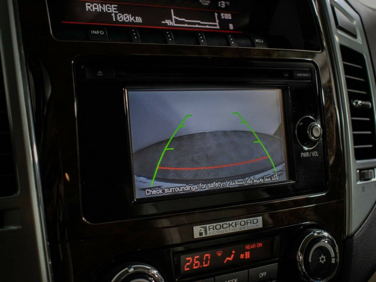 Б/У Митсубиши Паджеро 2019 года. Фото: #15