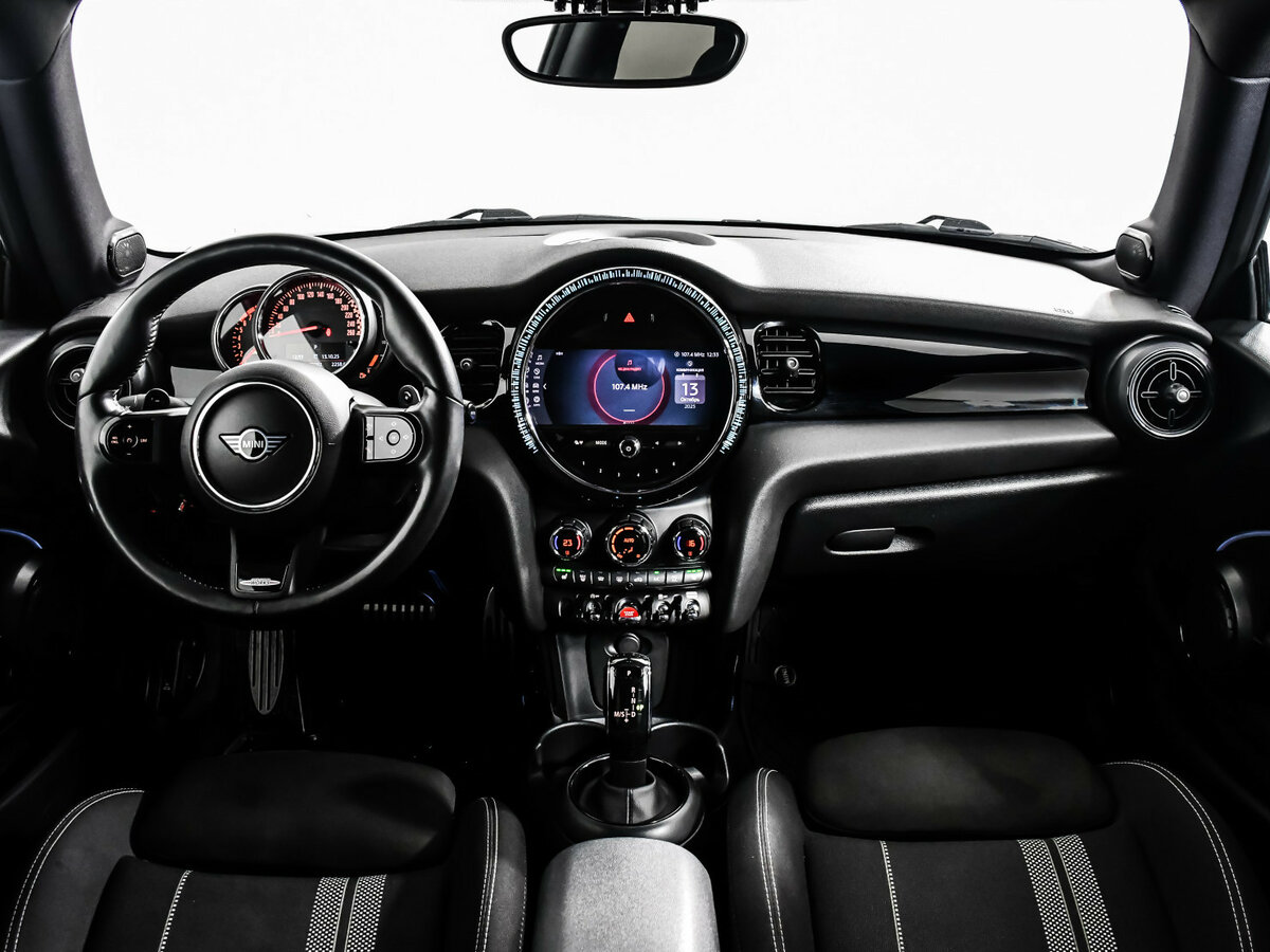 Б/У Мини Хэтч 2021 года. Фото: #10