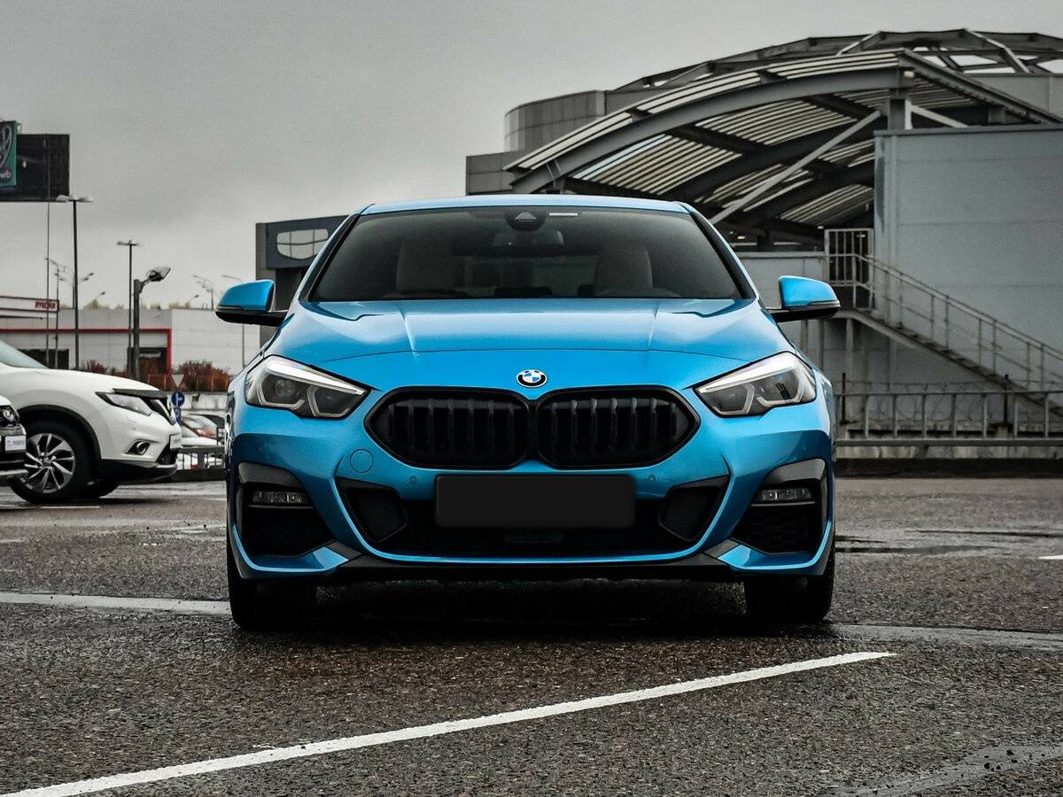 Б/У БМВ 2 серии 2021 года. Фото: #1