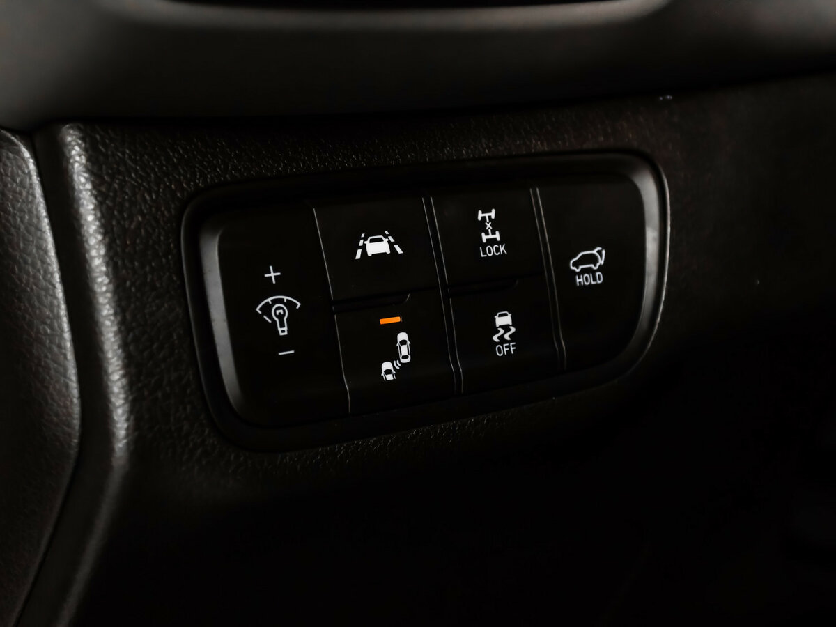 Б/У Хендай Санта Фе 2018 года. Фото: #17