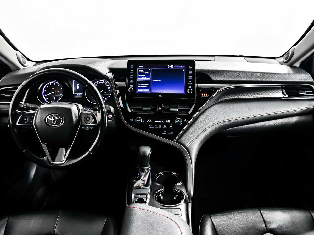 Б/У Тойота Камри 2021 года. Фото: #8