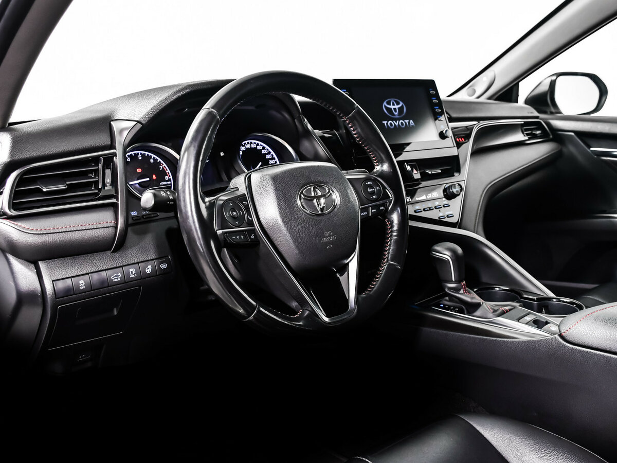 Б/У Тойота Камри 2021 года. Фото: #10