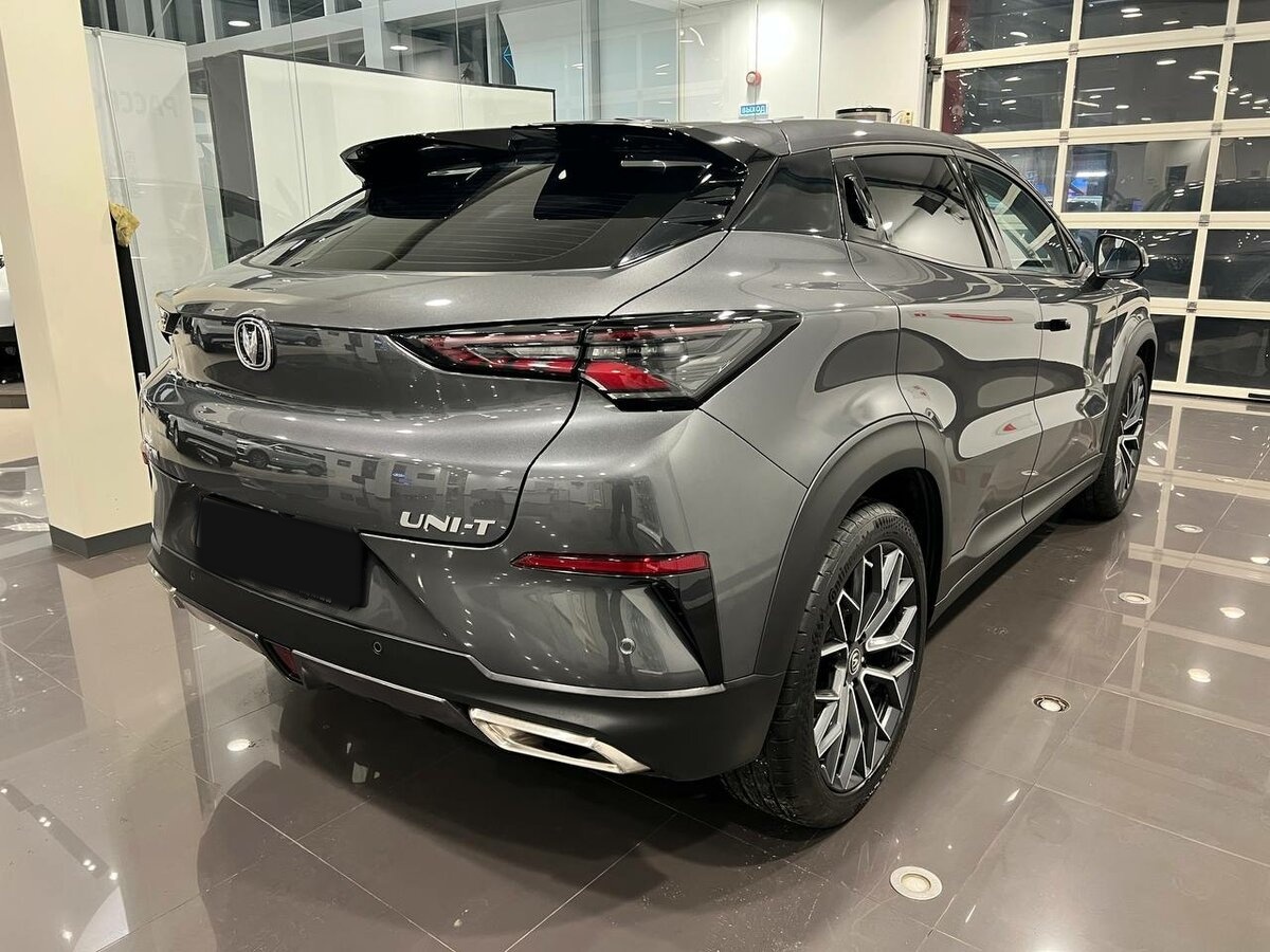 Б/У Чанган УНИ-Т 2023 года. Фото: #3