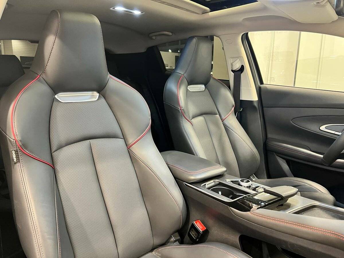 Б/У Чанган УНИ-Т 2023 года. Фото: #9