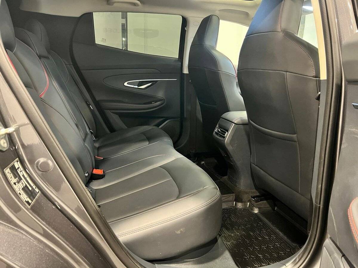 Б/У Чанган УНИ-Т 2023 года. Фото: #13