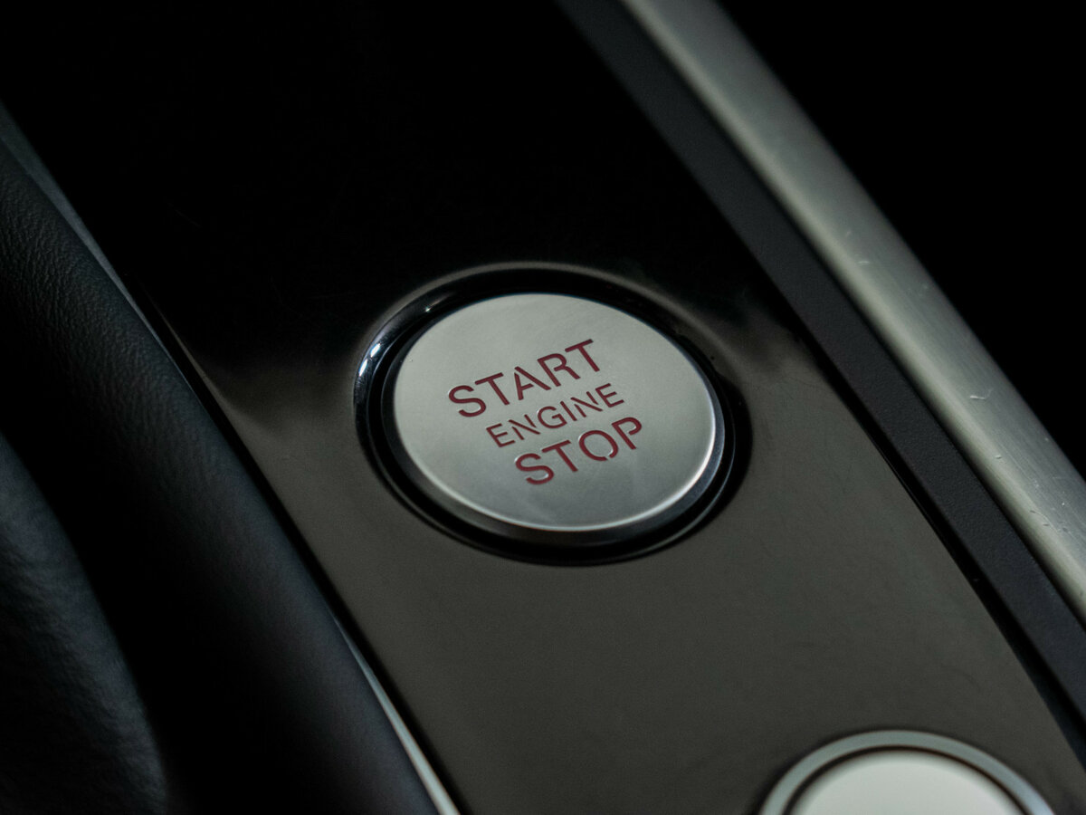 Б/У Ауди А6 2015 года. Фото: #14