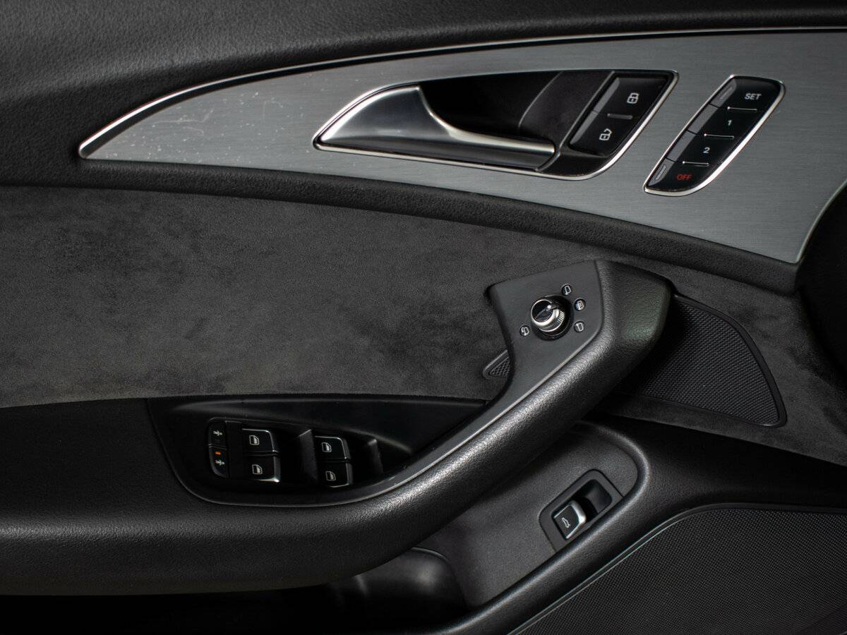 Б/У Ауди А6 2015 года. Фото: #15