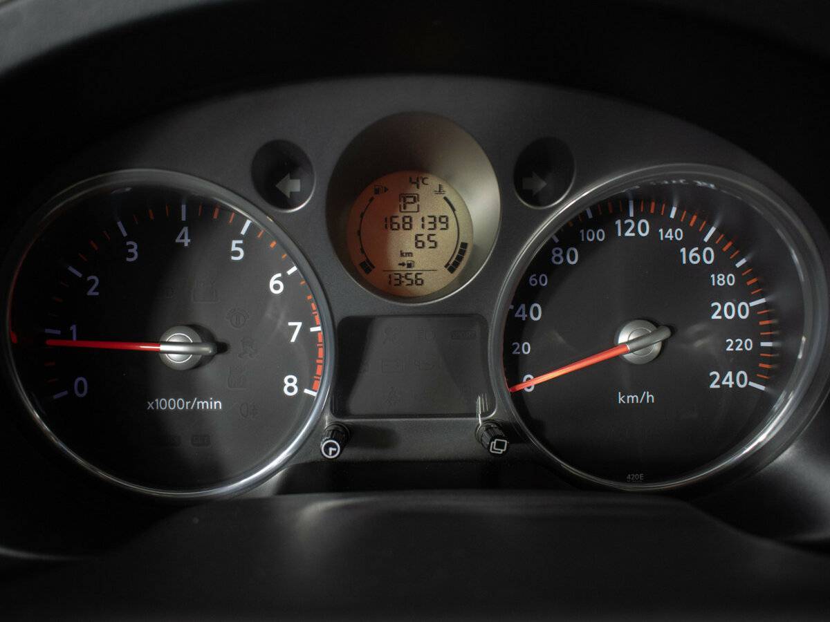 Б/У Ниссан Икс-Трейл 2010 года. Фото: #11