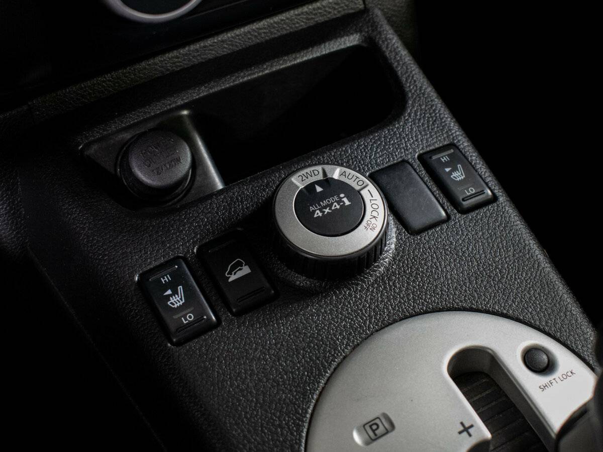 Б/У Ниссан Икс-Трейл 2010 года. Фото: #13