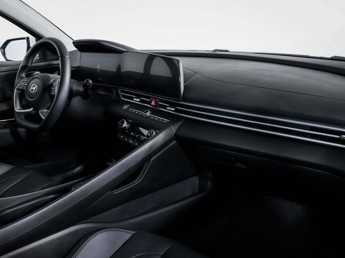 Б/У Хендай Елантра 2024 года. Фото: #6