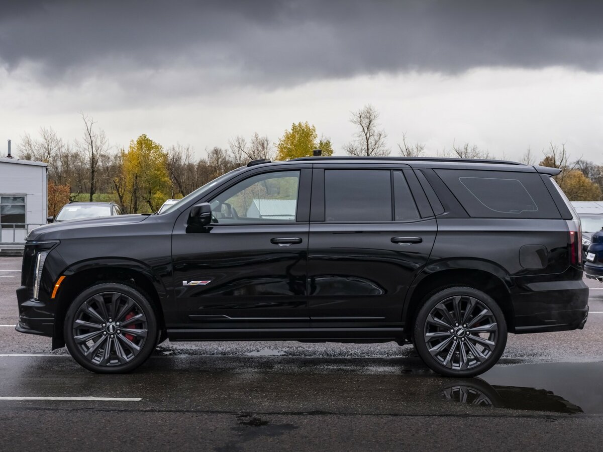 Б/У Кадиллак Escalade-V 2025 года. Фото: #10