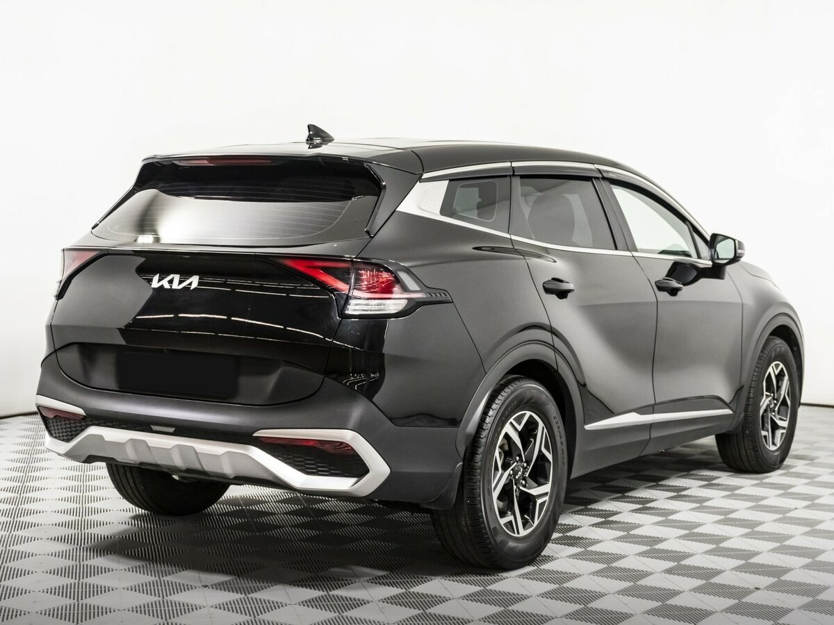 Б/У Киа Спортейдж 2023 года. Фото: #3